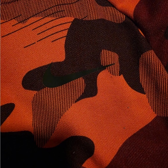 Nike Dri Fit Men’s Orange and Brown Camouflage Sweatshirt Hoodie Size XL EUC - Picture 3 of 9